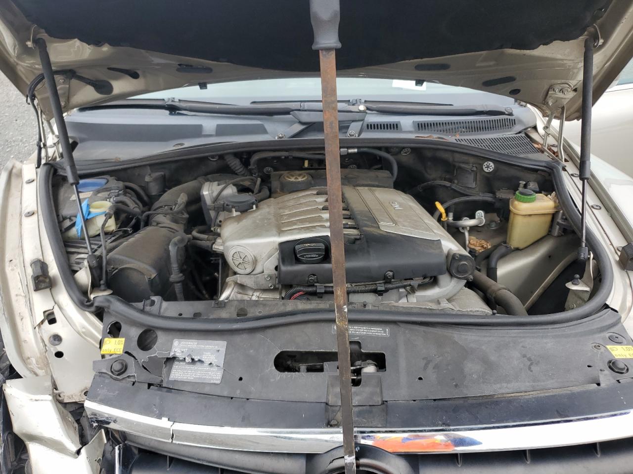 2004 Volkswagen Touareg 3.2 VIN: WVGBC67L24D032106 Lot: 81946545