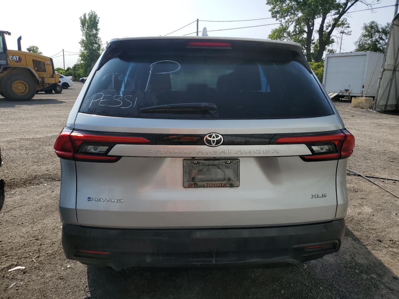 2024 Toyota Grand Highlander Xle VIN: 5TDACAB58RS004026 Lot: 69807035