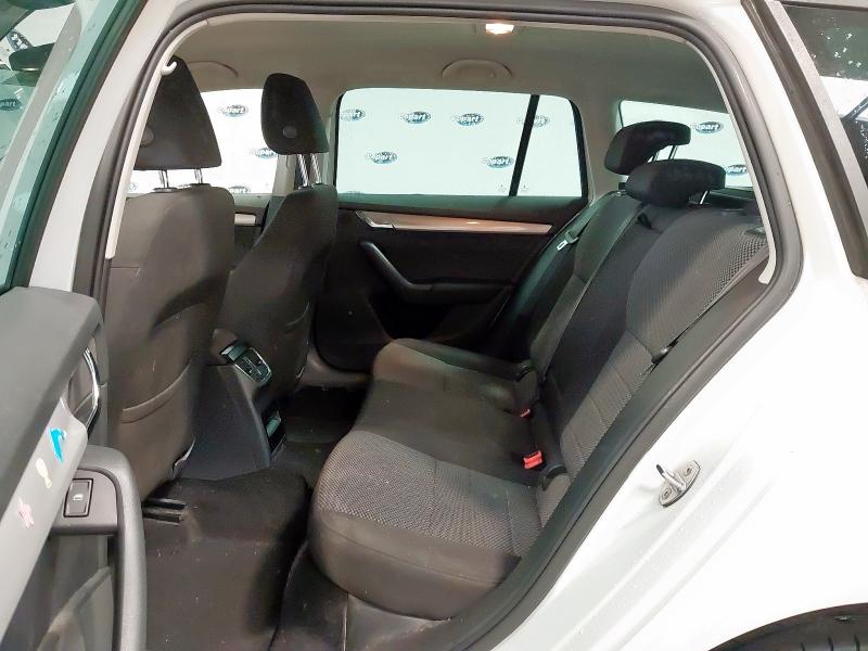 2015 SKODA OCTAVIA SE BUSINESS