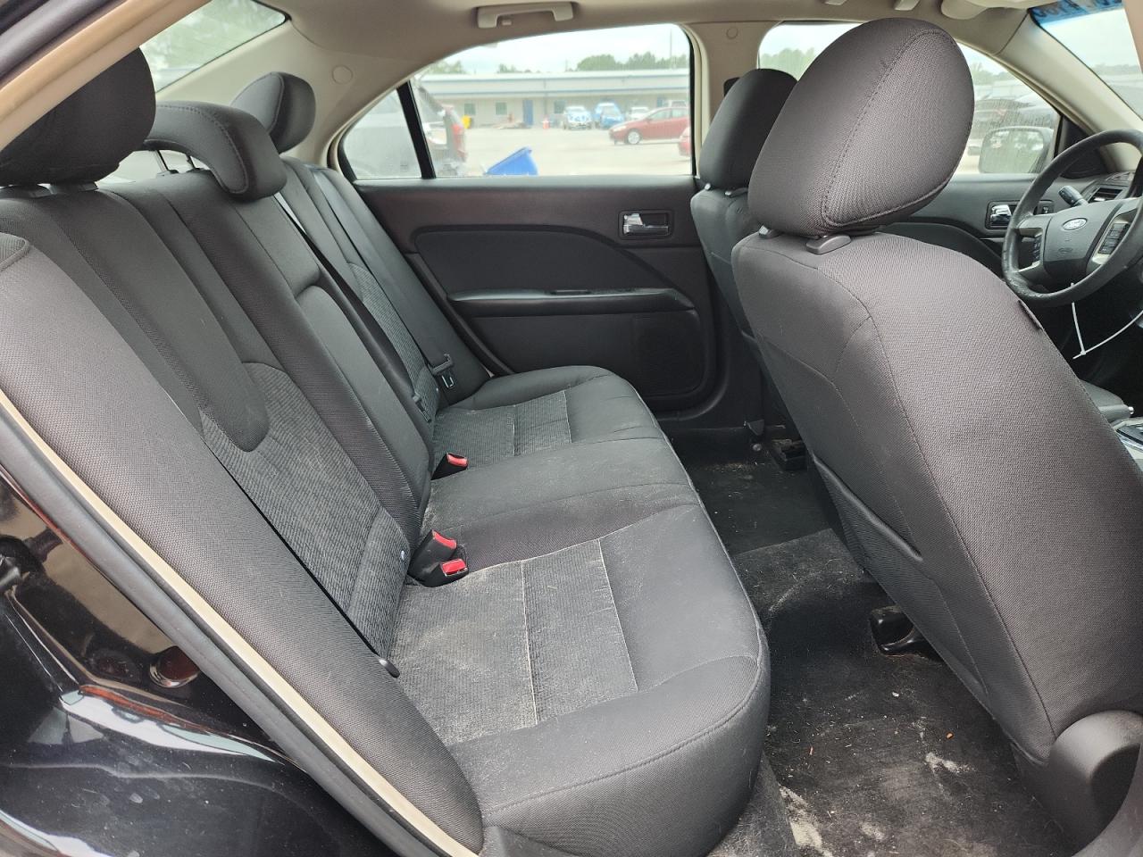 2011 Ford Fusion Se VIN: 3FAHP0HG0BR111690 Lot: 72004105