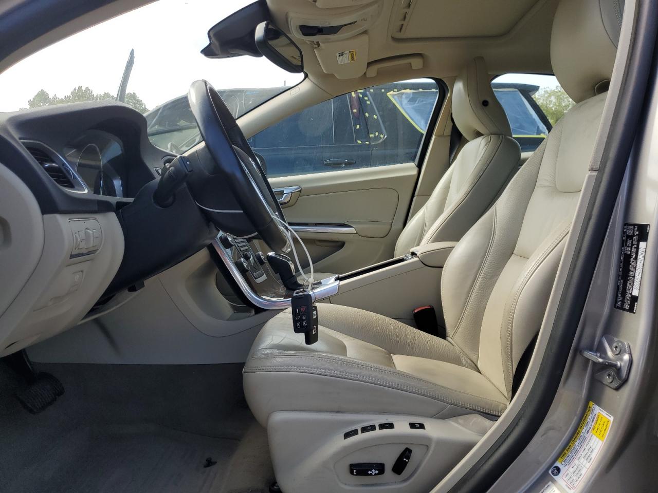 2014 Volvo S60 T5 VIN: YV1612FS3E2294933 Lot: 72035505