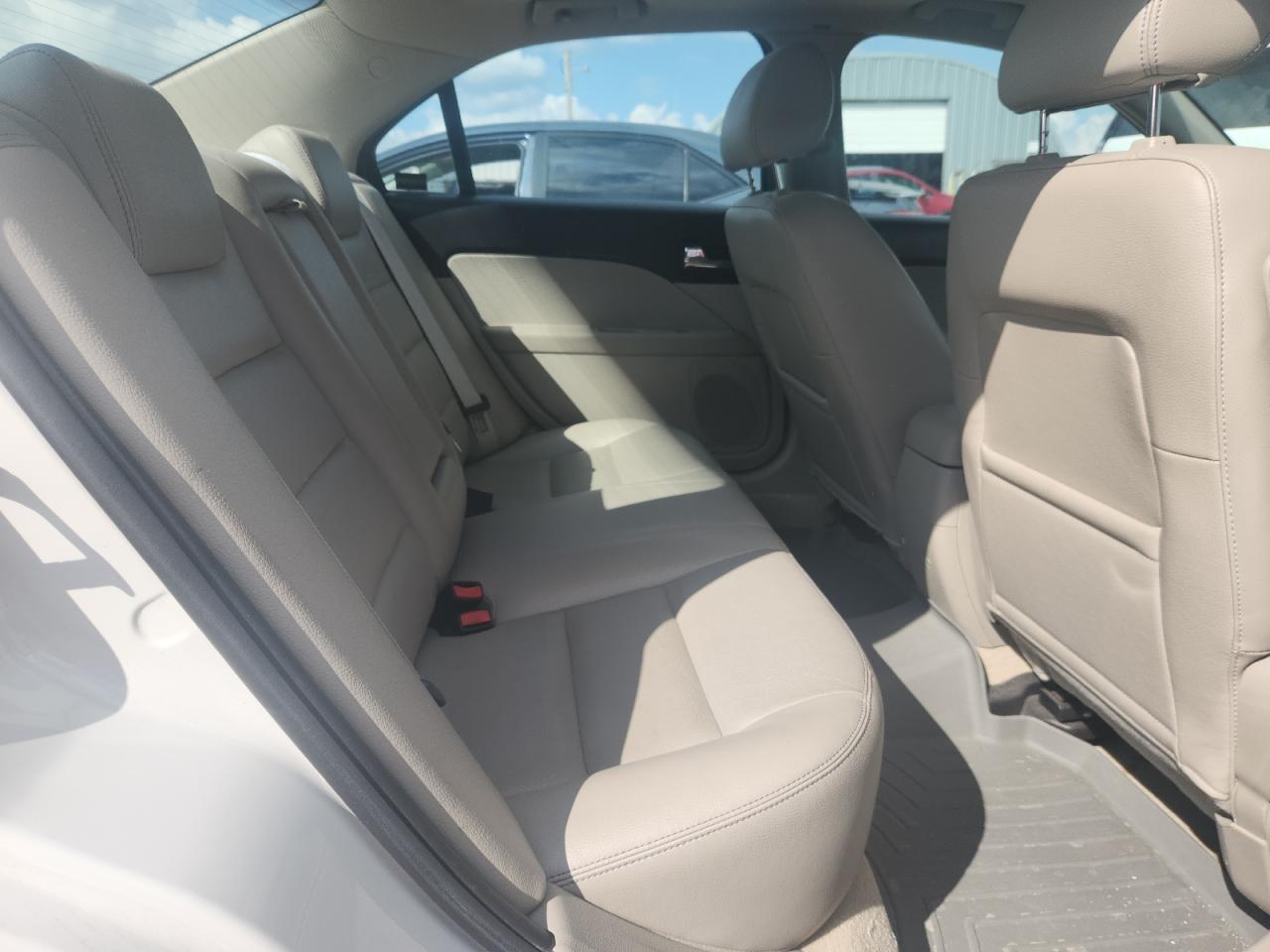 2008 Ford Fusion Sel VIN: 3FAHP08158R207061 Lot: 82164215