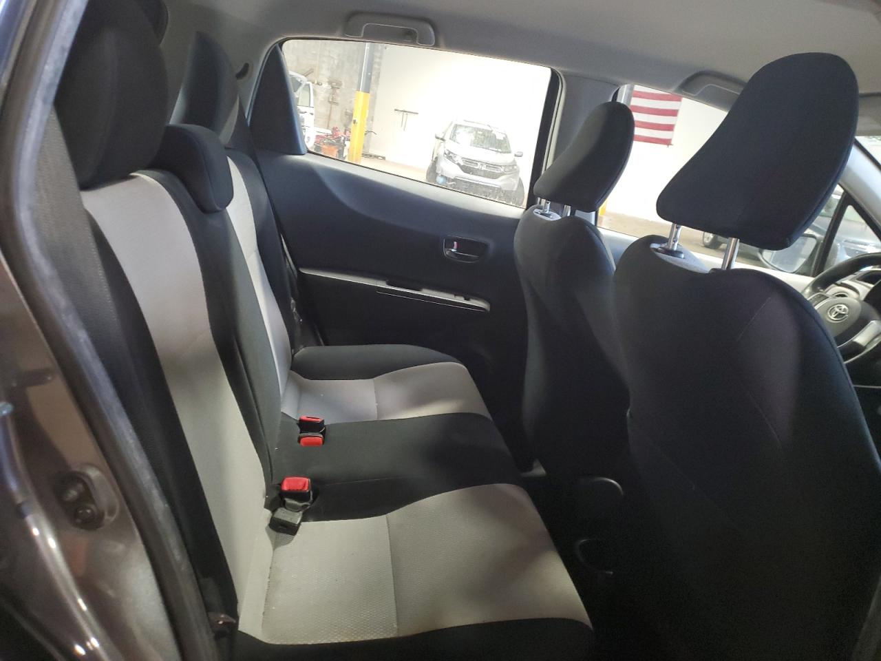 2012 Toyota Yaris VIN: JTDKTUD38C0S08059 Lot: 81373665