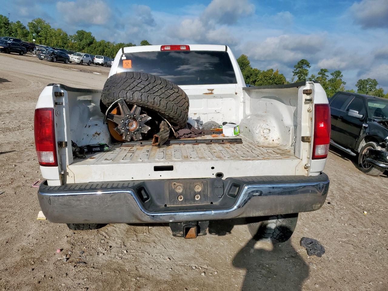 2018 Ram 2500 St VIN: 3C6UR5CL4JG290631 Lot: 83782345