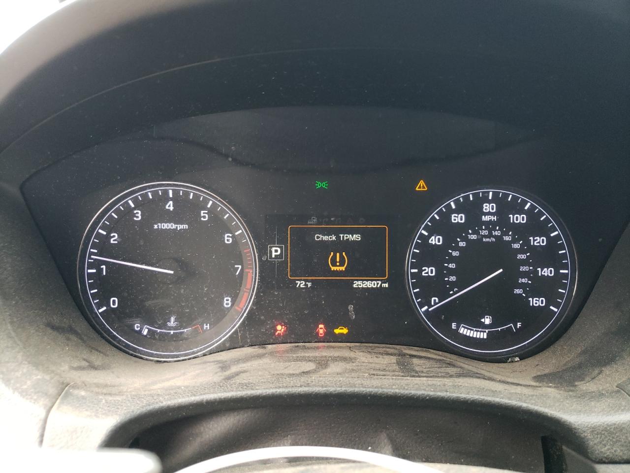 2015 Hyundai Genesis 3.8L VIN: KMHGN4JE9FU093549 Lot: 82051085