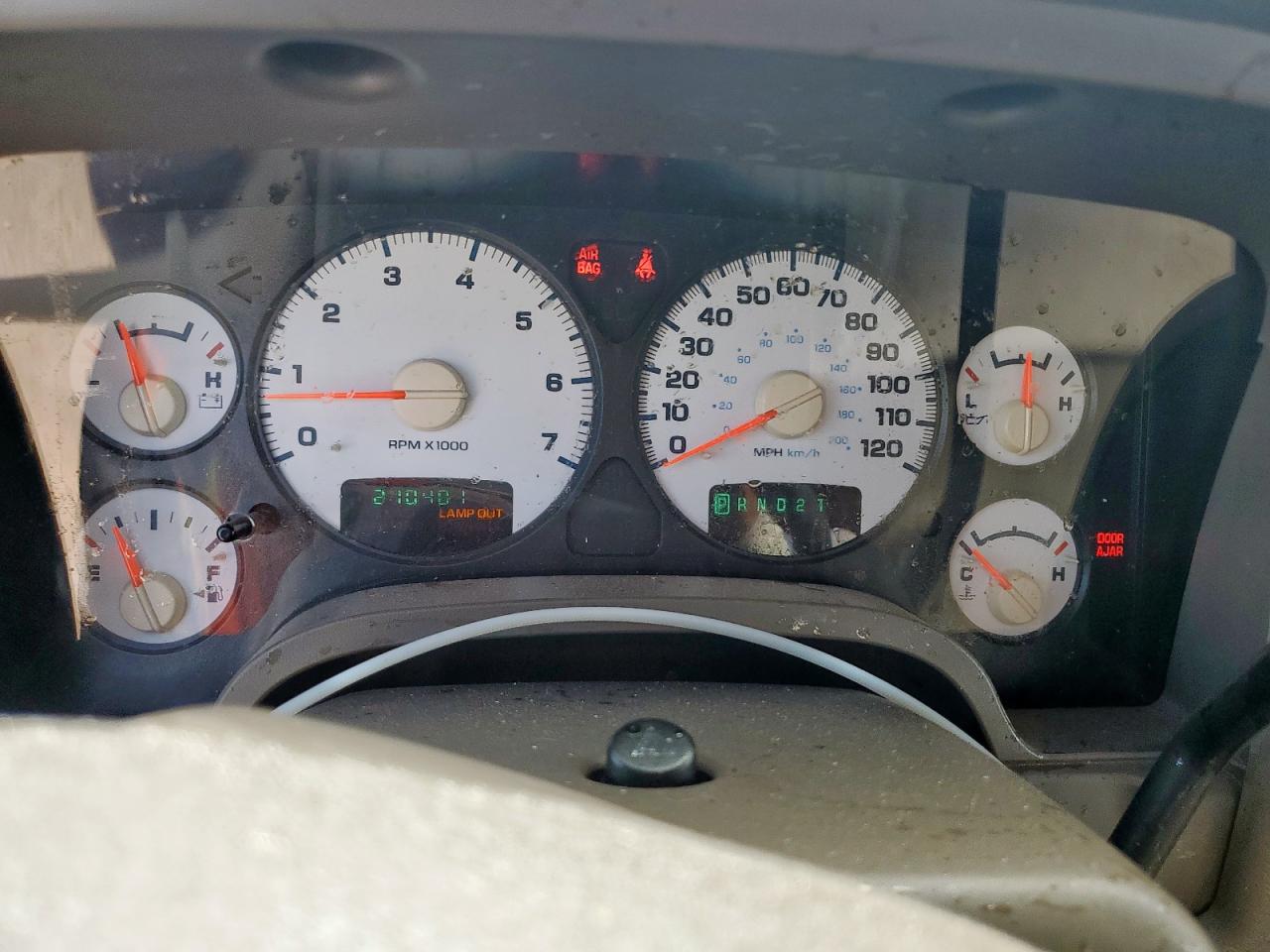 2004 Dodge Ram 1500 St VIN: 1D7HA18D04J265617 Lot: 82100365