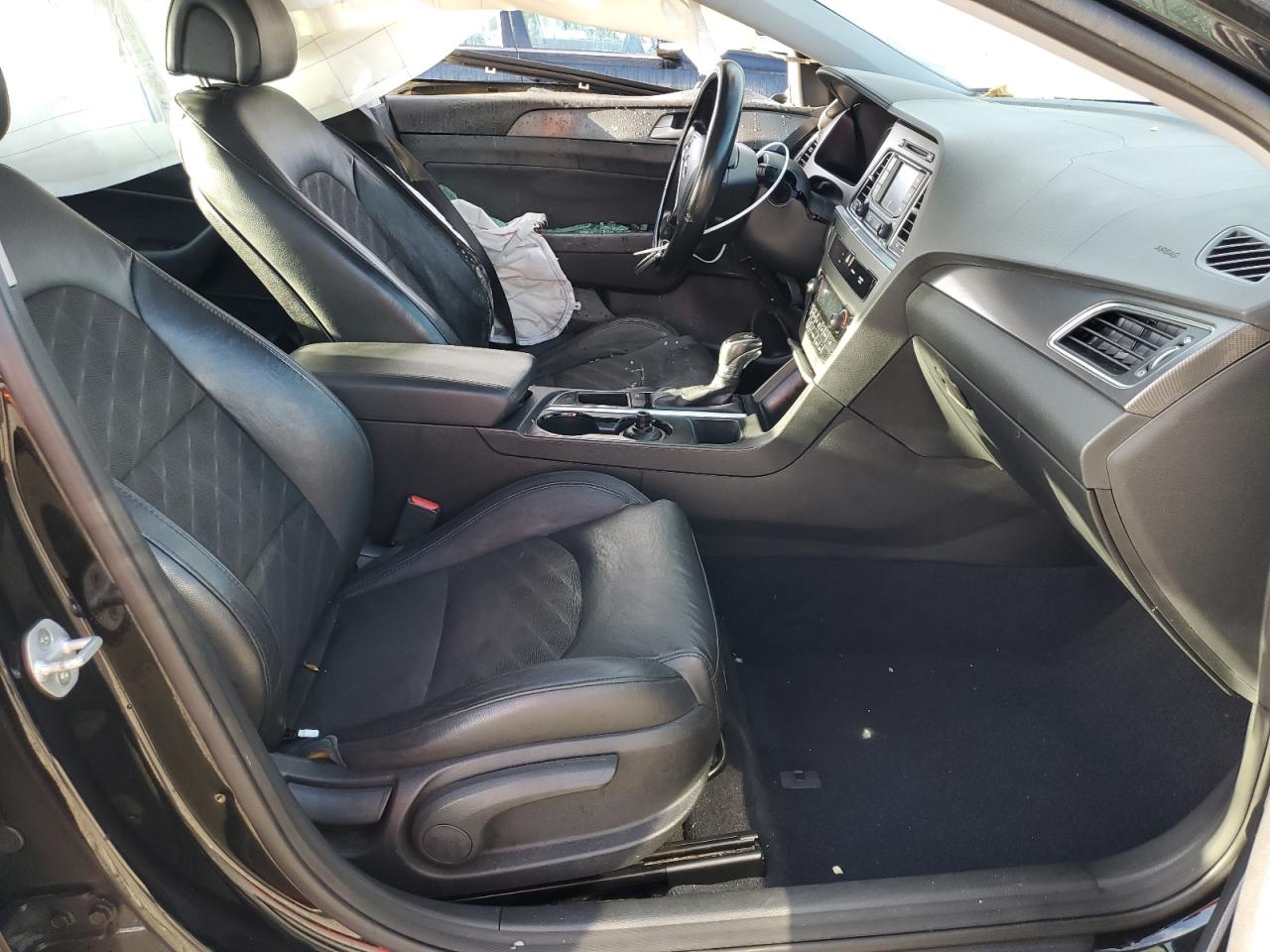 2015 Hyundai Sonata Sport VIN: 5NPE34AF2FH077195 Lot: 71954695