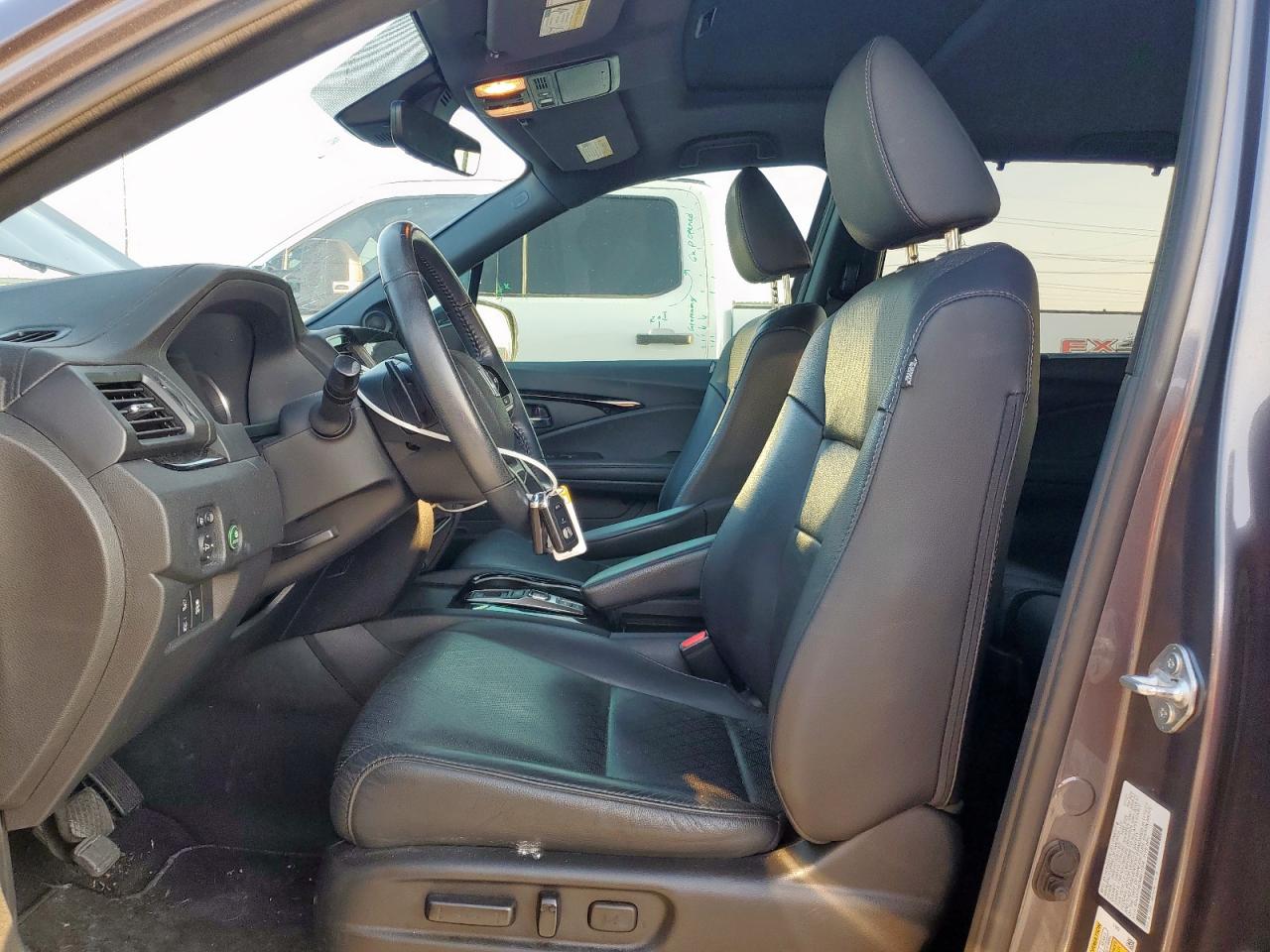 2021 Honda Passport Touring VIN: 5FNYF7H97MB011906 Lot: 71862745