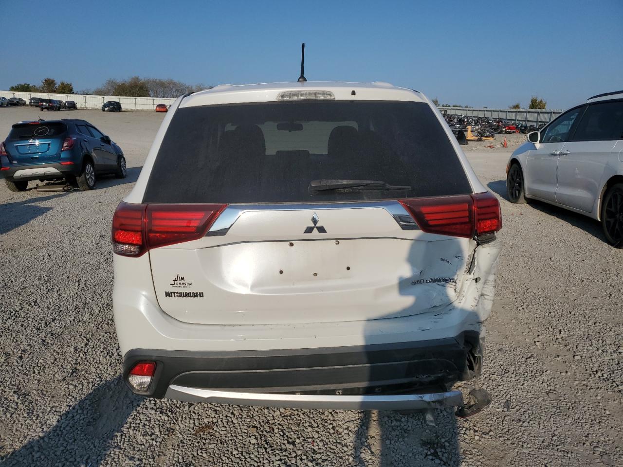 2016 Mitsubishi Outlander Es VIN: JA4AD2A33GZ051828 Lot: 81415685