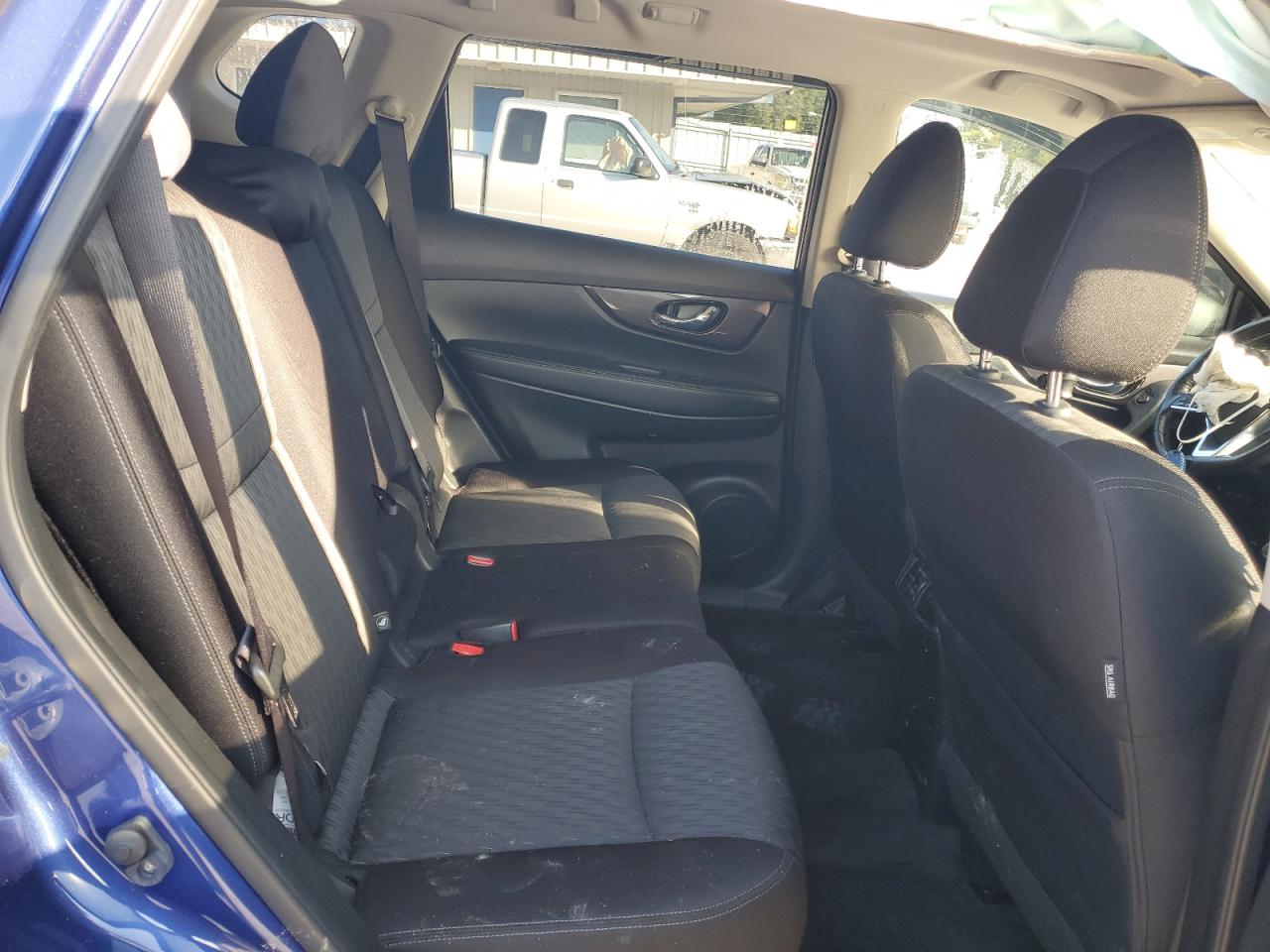 2019 Nissan Rogue S VIN: JN8AT2MV5KW373441 Lot: 71983495