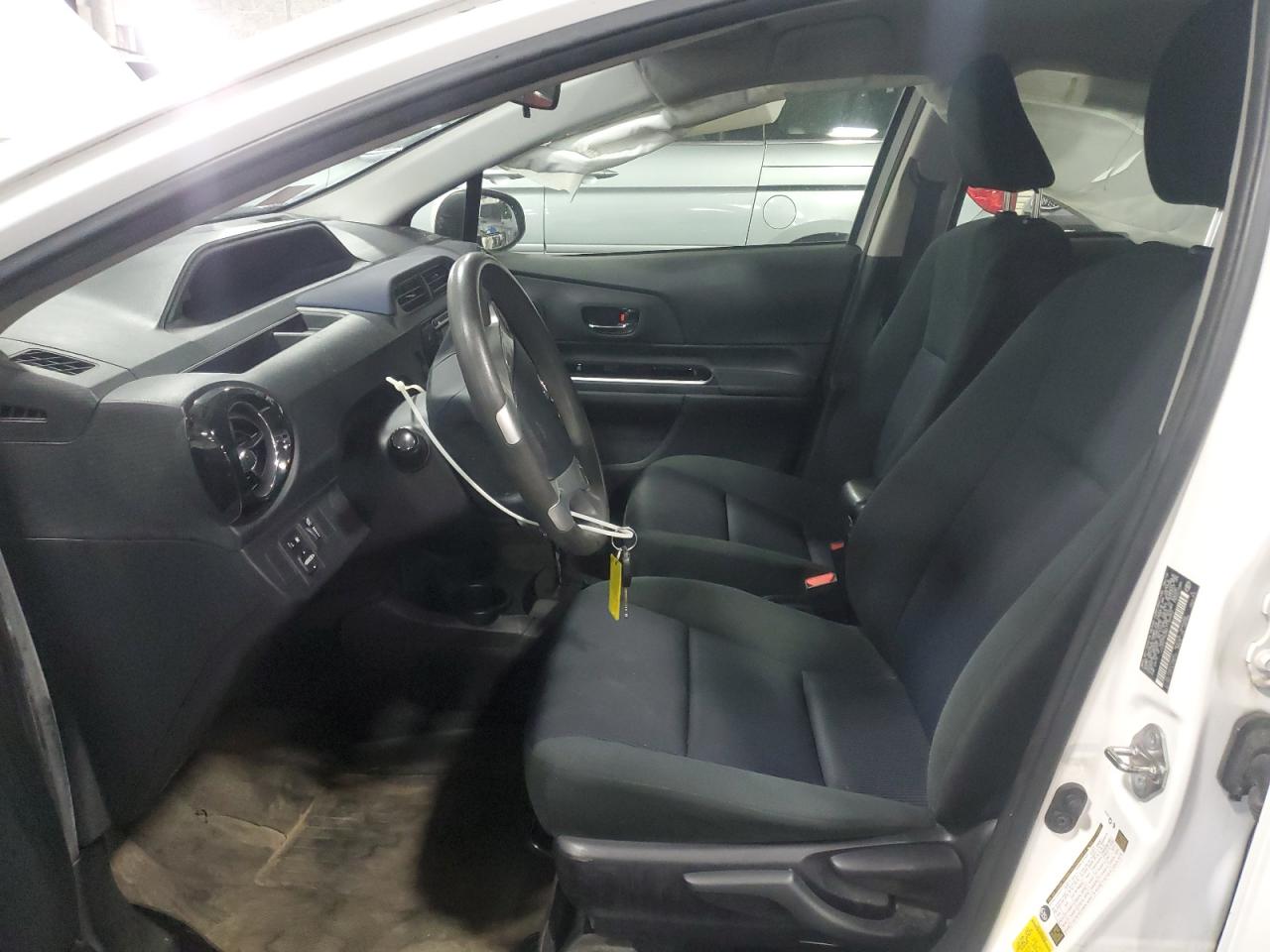 2016 Toyota Prius C VIN: JTDKDTB38G1132952 Lot: 80446925