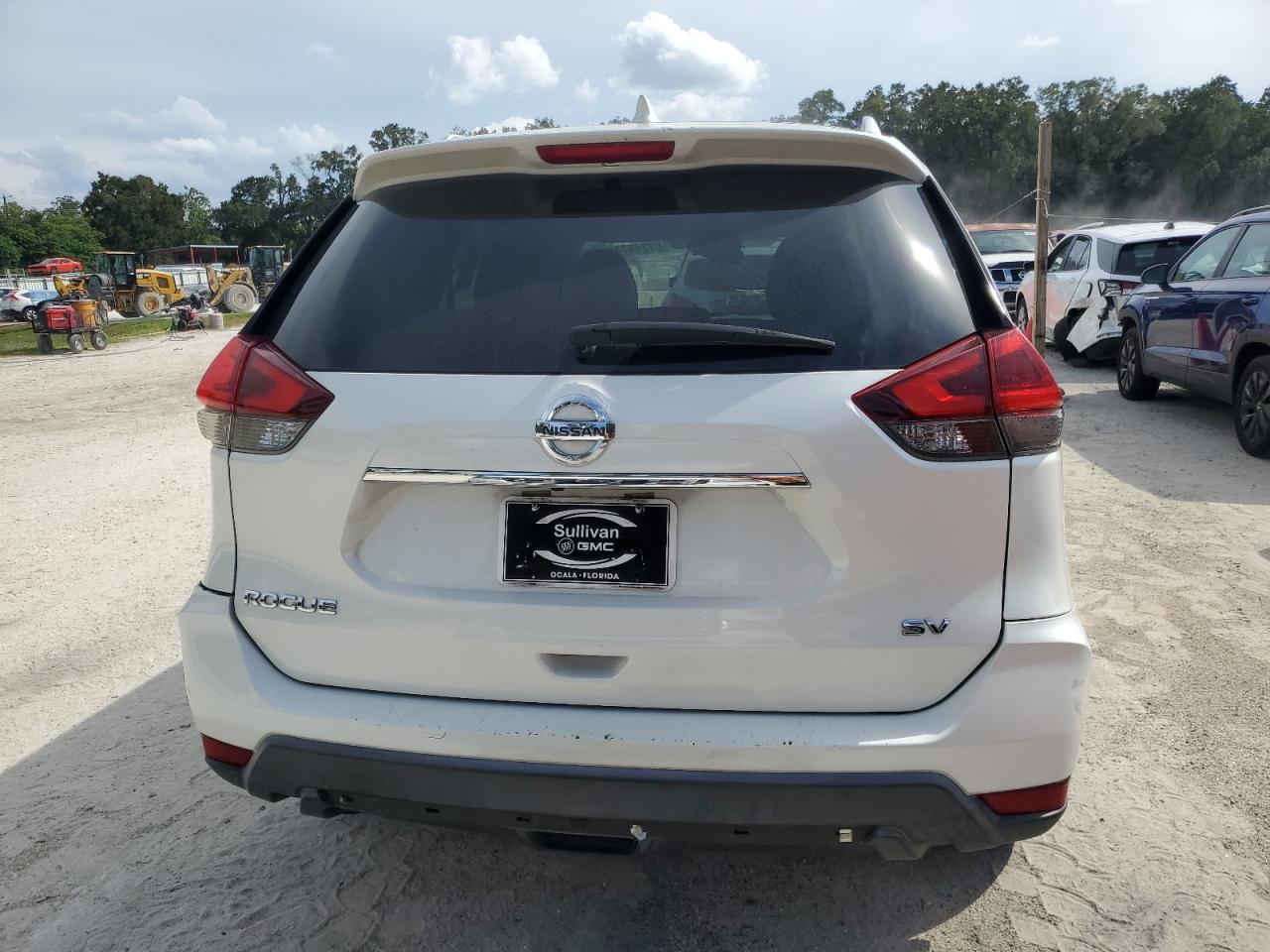 2018 Nissan Rogue S VIN: KNMAT2MT8JP578738 Lot: 81244745