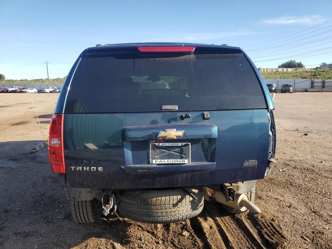 2007 Chevrolet Tahoe K1500 VIN: 1GNFK13027J142738 Lot: 81620555