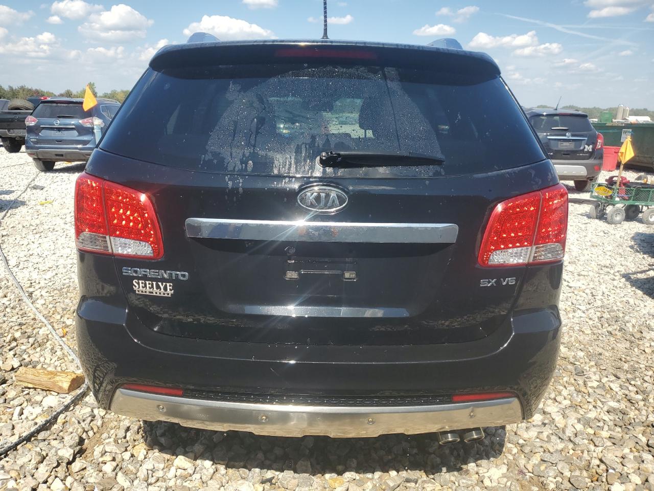2011 Kia Sorento Sx VIN: 5XYKWDA25BG094341 Lot: 72026345
