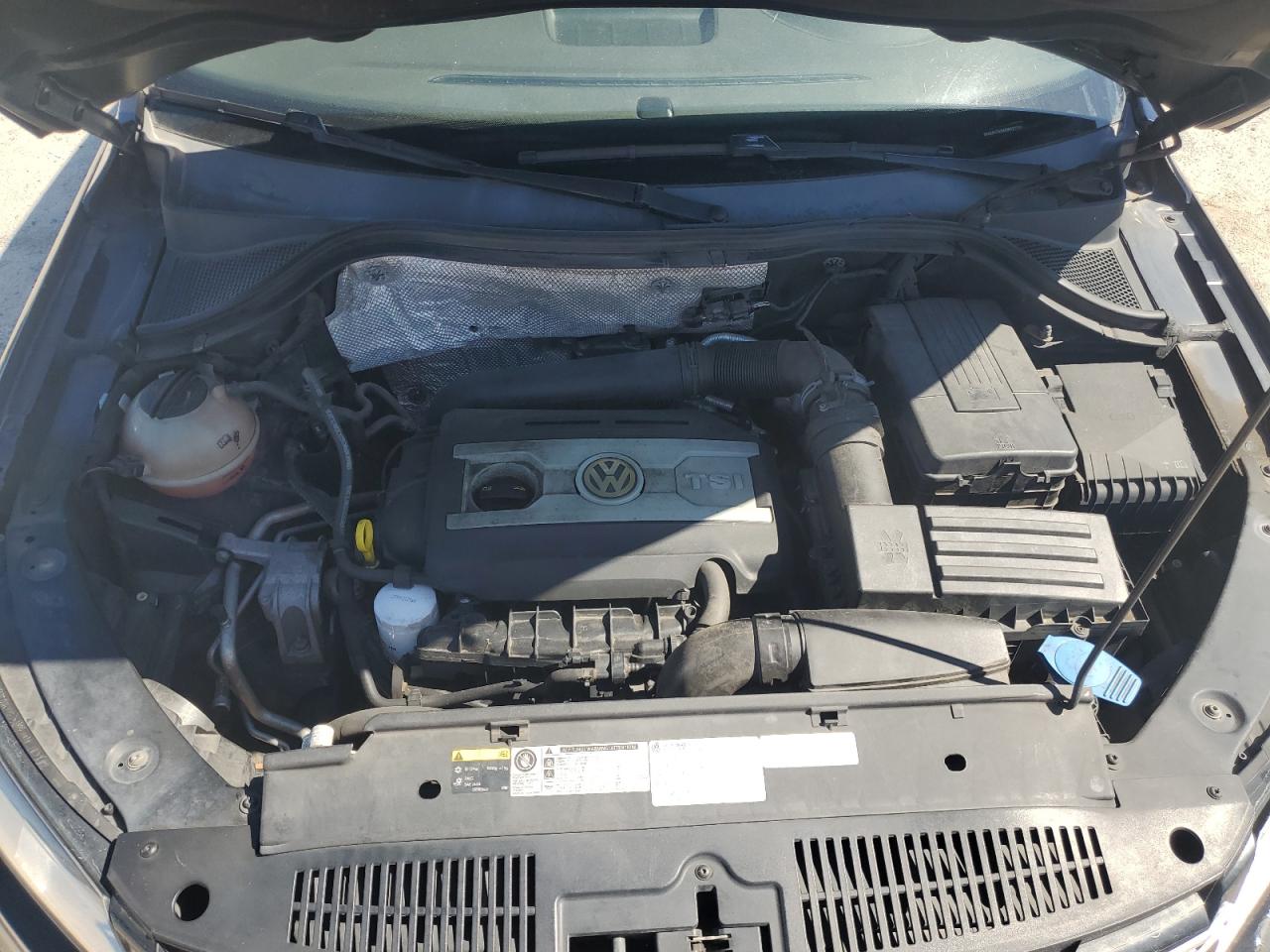 2016 Volkswagen Tiguan S VIN: WVGAV7AX4GW527780 Lot: 71122995