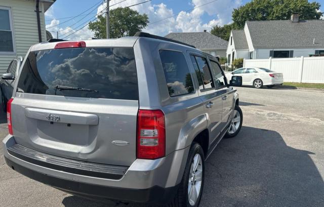 Parquets JEEP PATRIOT 2016 Szary