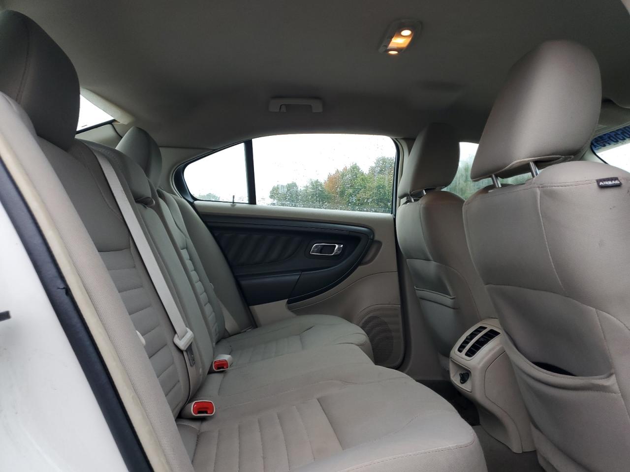2010 Ford Taurus Se VIN: 1FAHP2DW2AG139022 Lot: 81065615