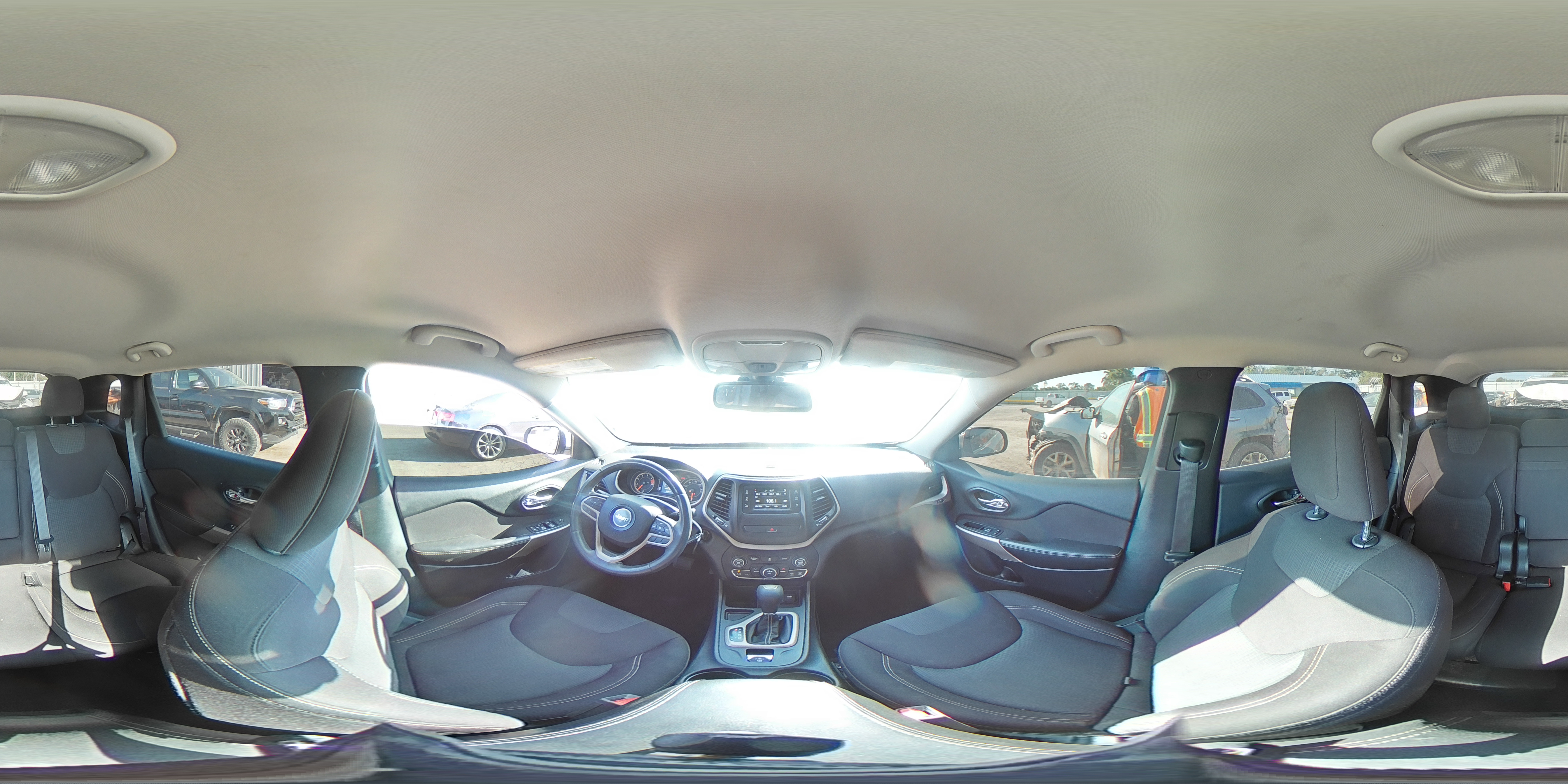 2017 Jeep Cherokee Latitude VIN: 1C4PJLCB7HW669644 Lot: 80222375