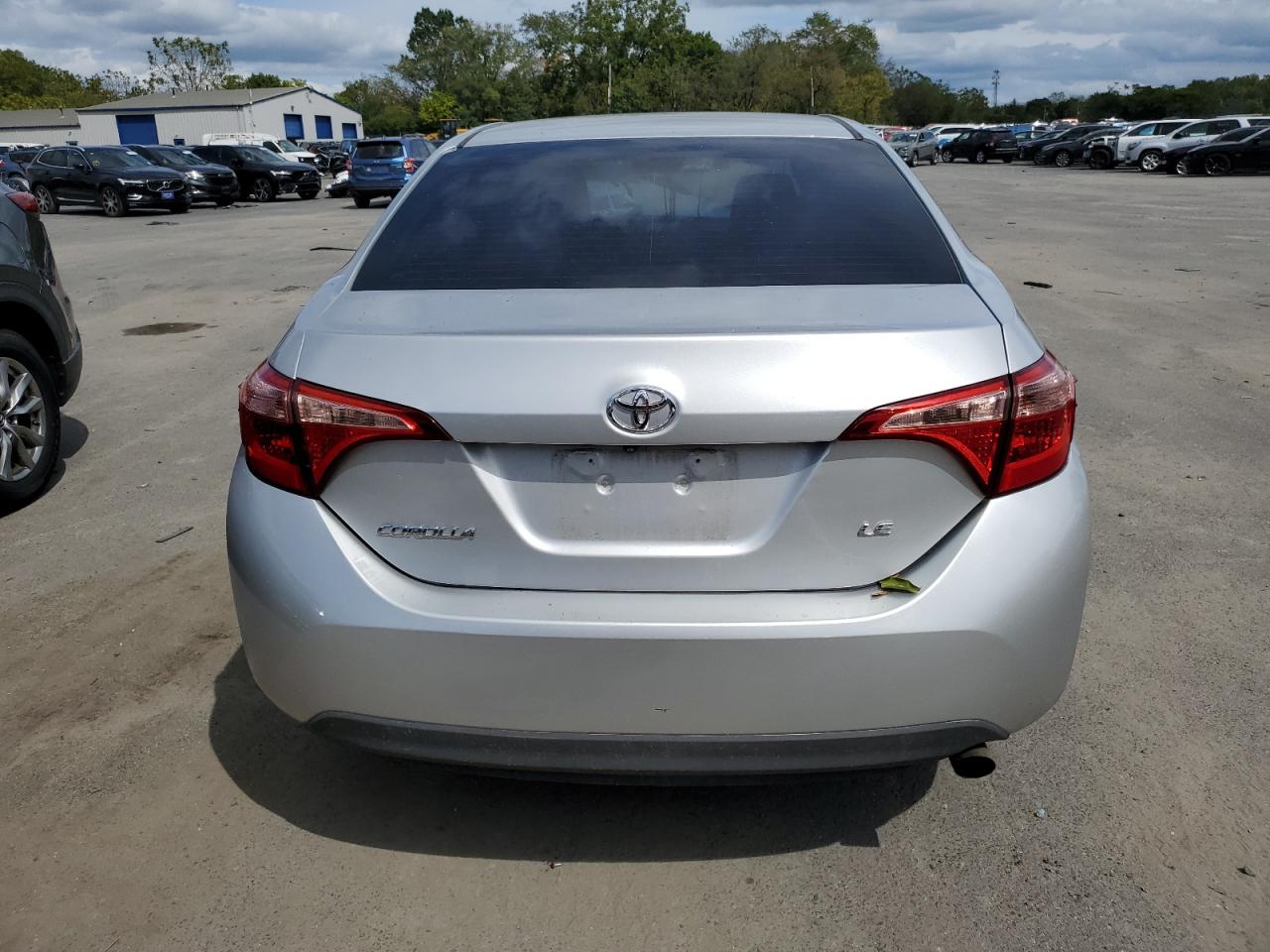 2018 Toyota Corolla L VIN: 2T1BURHE3JC099650 Lot: 80204175