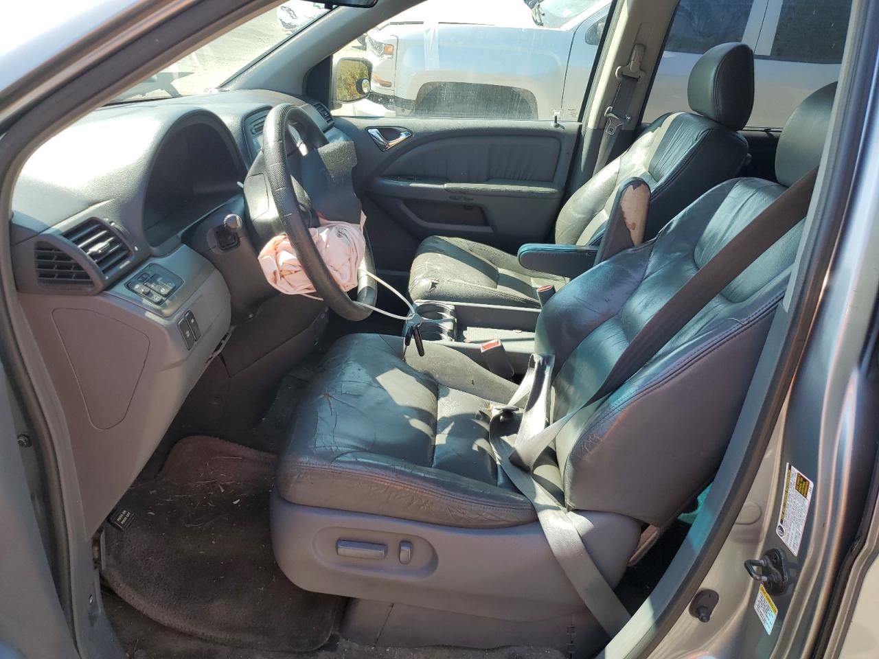 2005 Honda Odyssey Exl VIN: 5FNRL38665B063038 Lot: 81333345