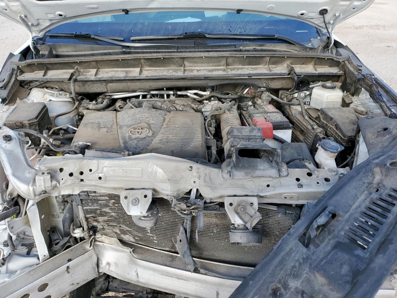 2021 Toyota Highlander Xle VIN: 5TDGZRAH5MS524695 Lot: 82088875