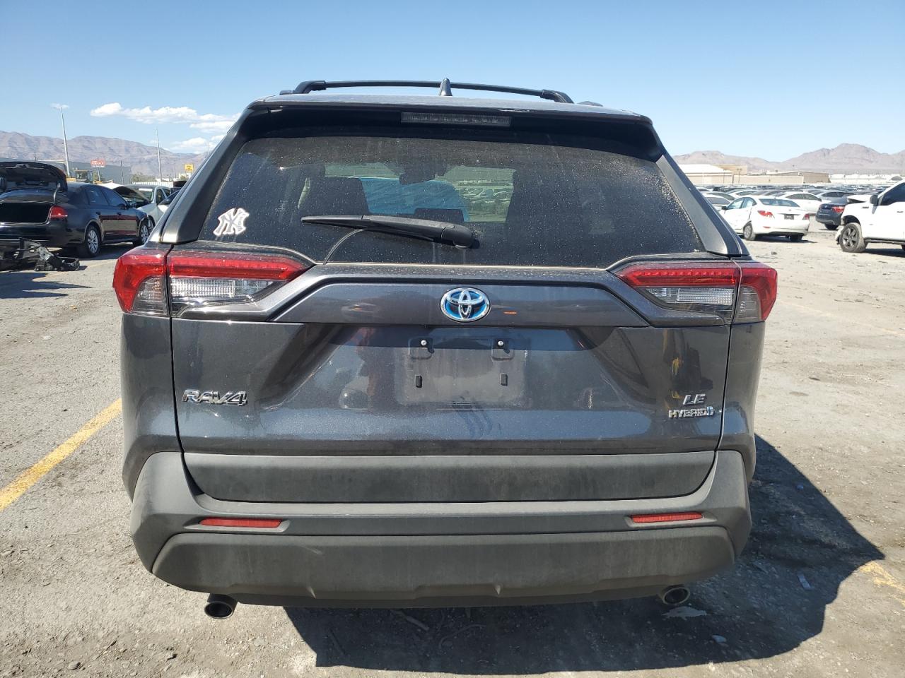2020 Toyota Rav4 Le VIN: JTMMWRFV0LD047212 Lot: 80304075