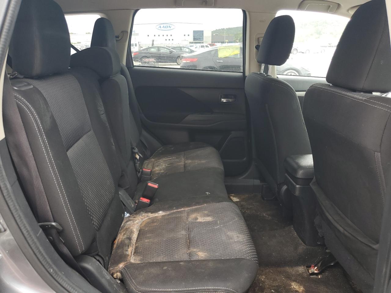 2018 Mitsubishi Outlander Se VIN: JA4AZ3A39JJ004963 Lot: 71922175