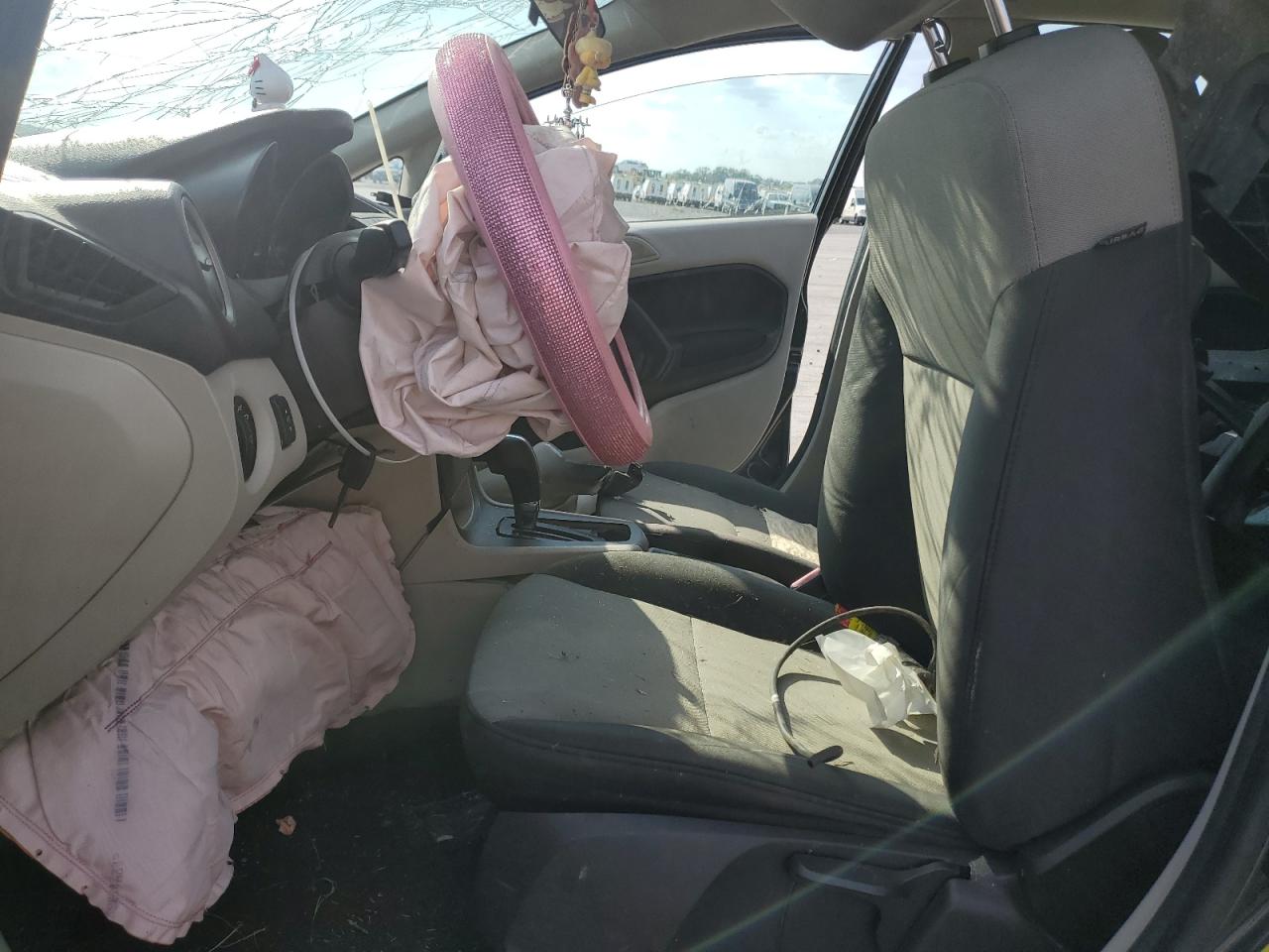 2013 Ford Fiesta S VIN: 3FADP4AJ4DM224697 Lot: 71741305