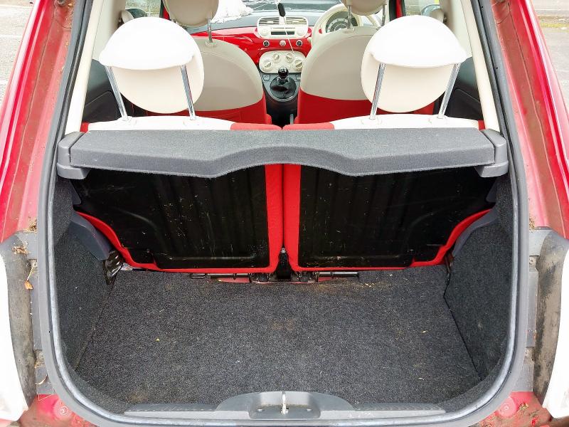 2011 FIAT 500 LOUNGE 