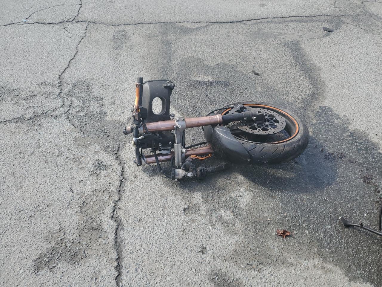 2007 Suzuki Gsx-R1000 VIN: JS1GT77A672106734 Lot: 81059465