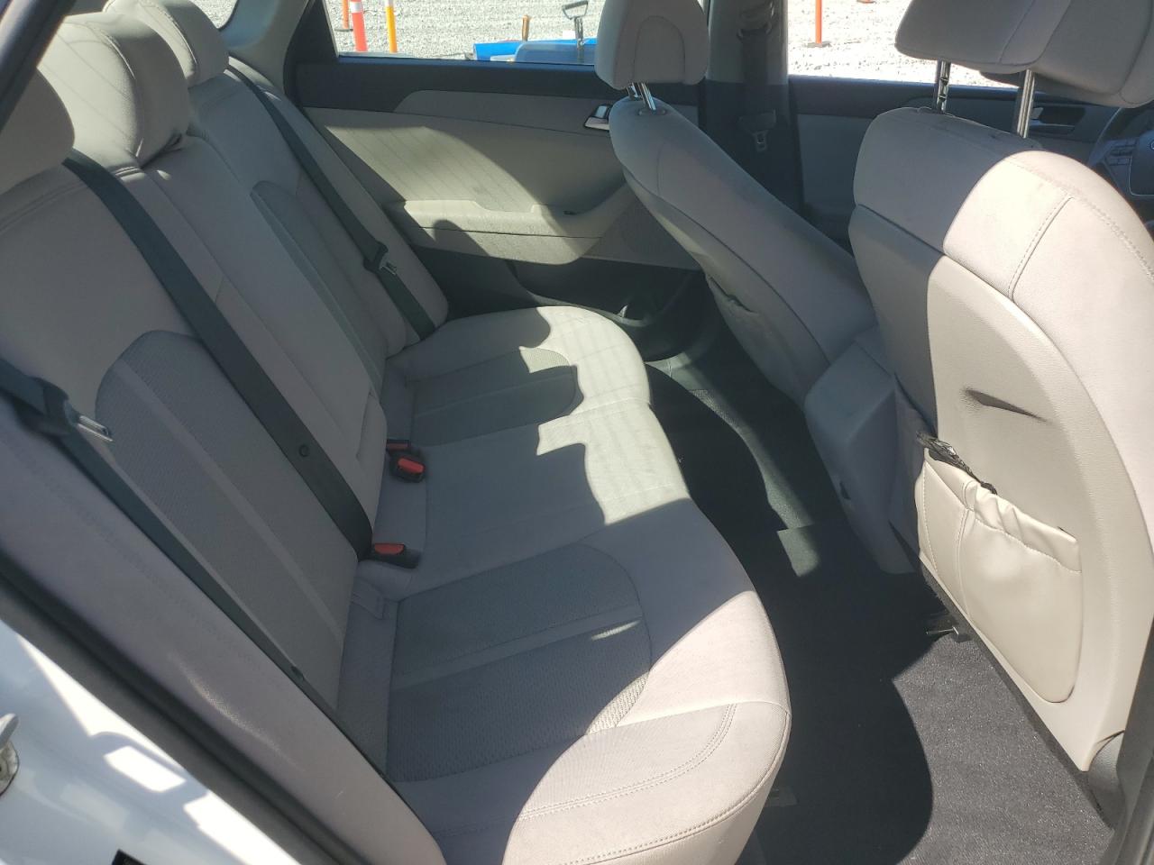 2017 Hyundai Sonata Se VIN: 5NPE24AFXHH498362 Lot: 81915015