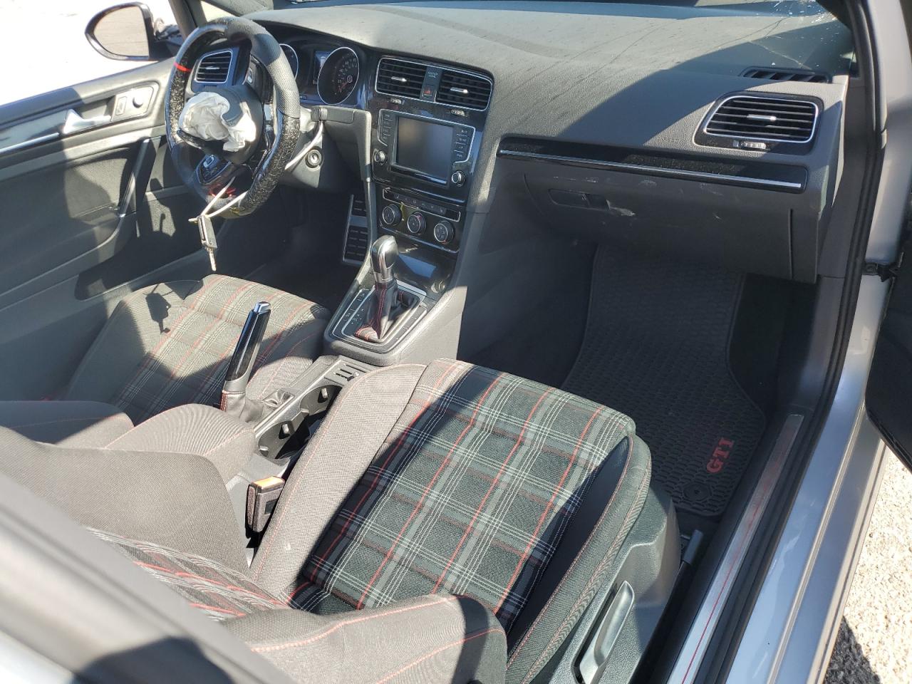 2017 Volkswagen Gti S VIN: 3VWTT7AU4HM003651 Lot: 81519095