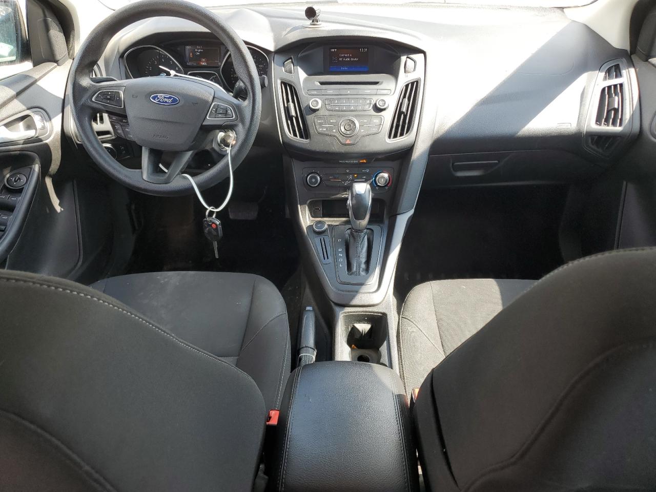 2015 Ford Focus Se VIN: 1FADP3F22FL353425 Lot: 84450935