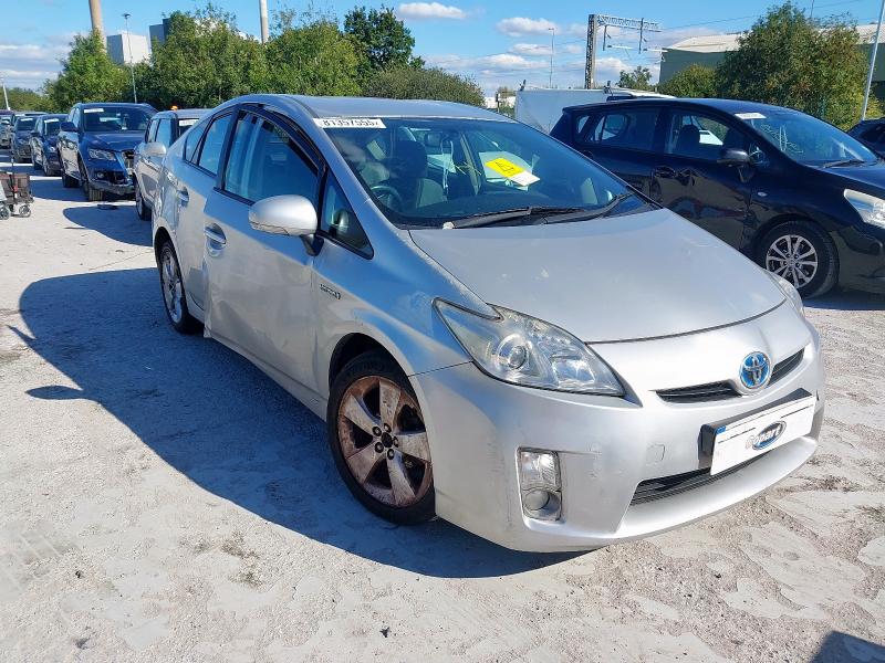 2011 TOYOTA PRIUS T4 VVT-I CVT 