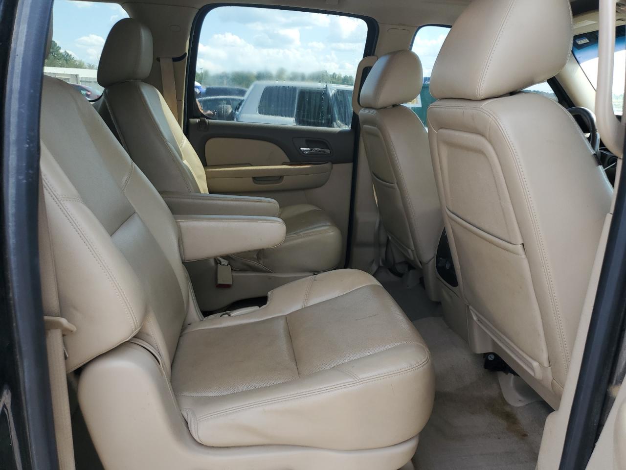 2014 GMC Yukon Xl C1500 Slt VIN: 1GKS1KE01ER236576 Lot: 83852645