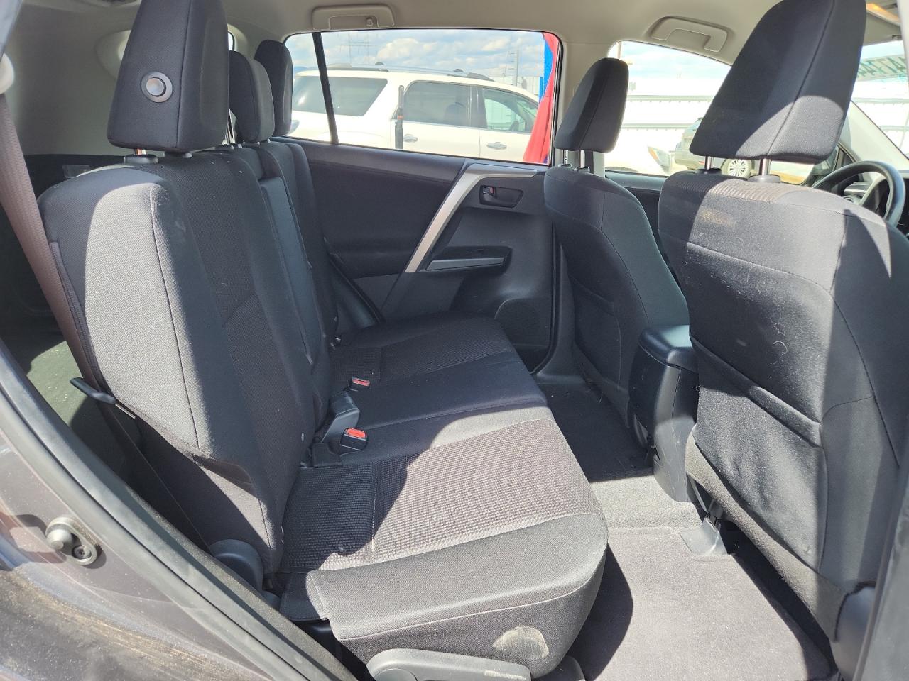 2017 Toyota Rav4 Le VIN: JTMZFREV9HJ132534 Lot: 71477445