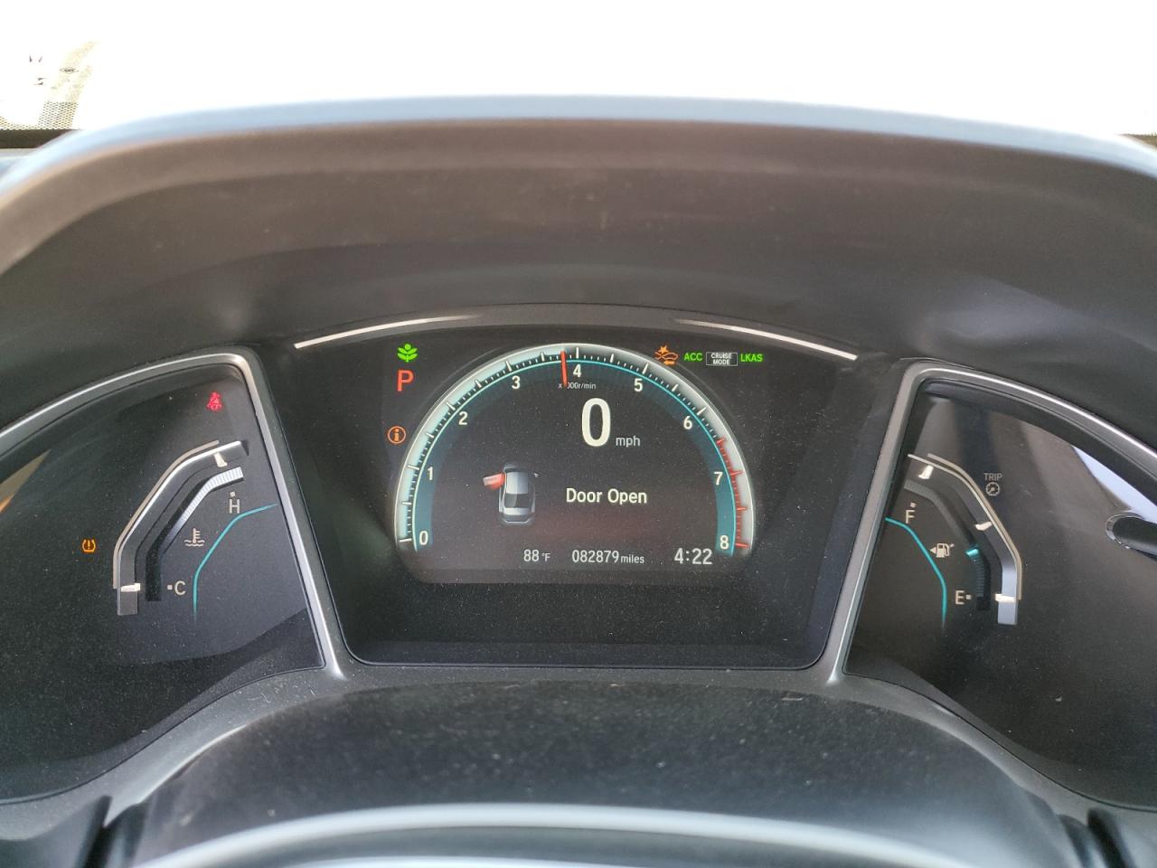 2018 Honda Civic Touring VIN: 2HGFC1F98JH641845 Lot: 70909395