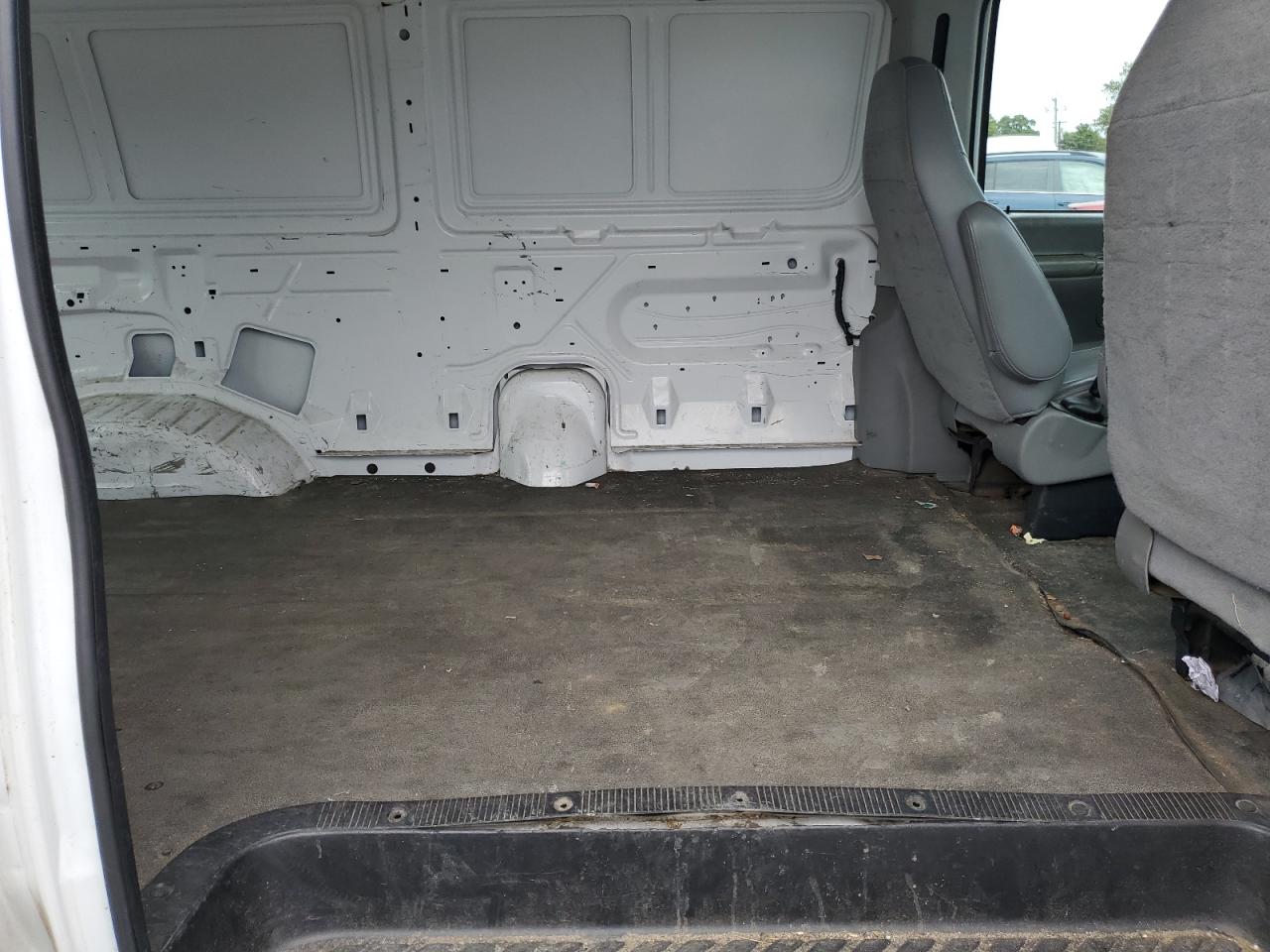 2003 Ford Econoline E150 Van VIN: 1FTRE142X3HA81444 Lot: 81185435