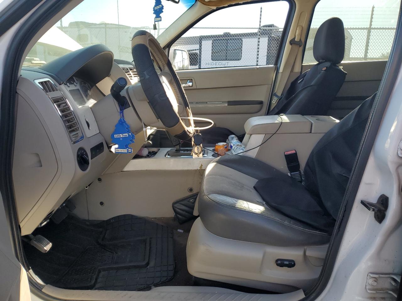 2008 Mercury Mariner Premier VIN: 4M2CU87188KJ09329 Lot: 81264385