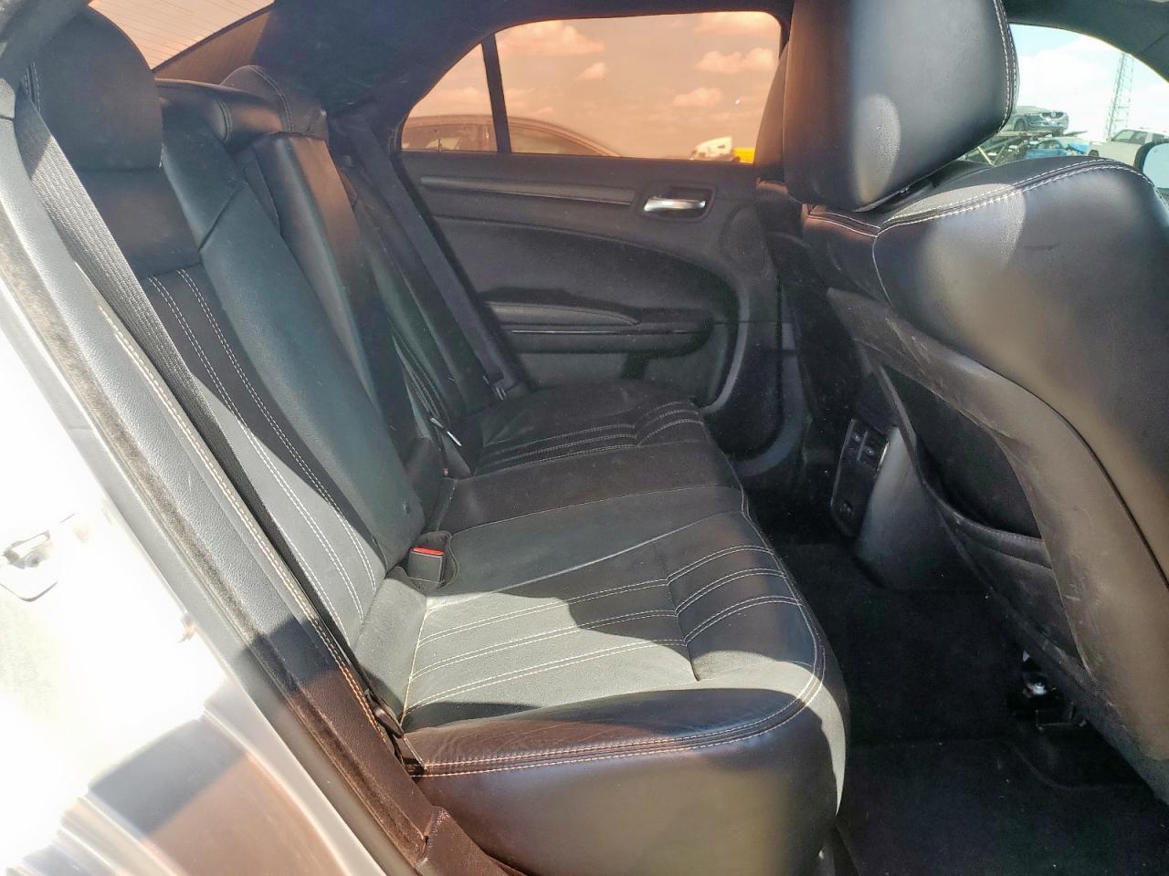 2015 Chrysler 300 S VIN: 2C3CCABG5FH868203 Lot: 71825275