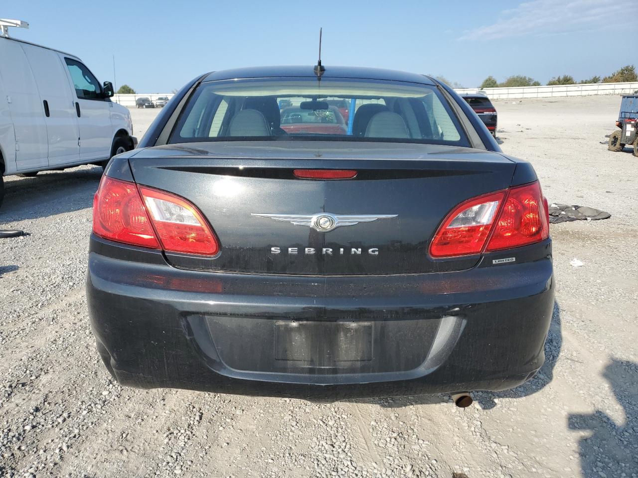 2010 Chrysler Sebring Limited VIN: 1C3CC5FB7AN204815 Lot: 71915115