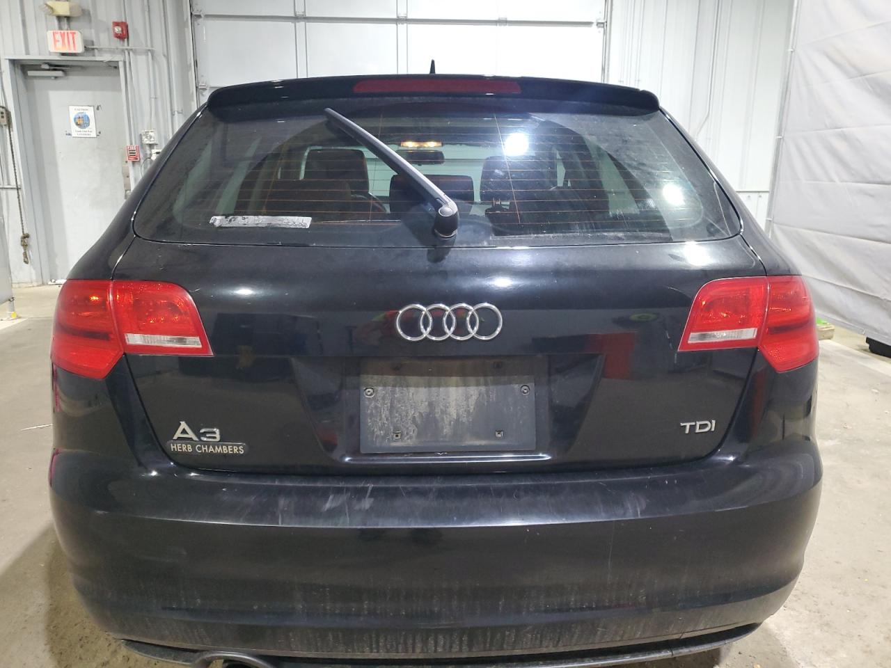 2011 Audi A3 Premium VIN: WAUBJAFM4BA021109 Lot: 70766845
