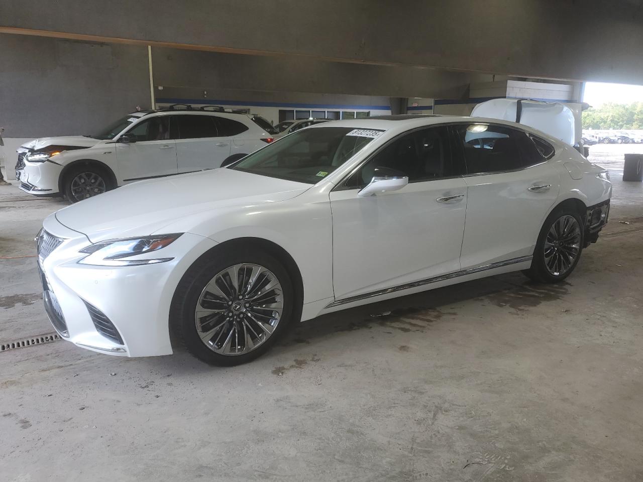 LEXUS LS500 2018. Lot# 81327235. VIN JTHC51FF2J5003534. Photo 1