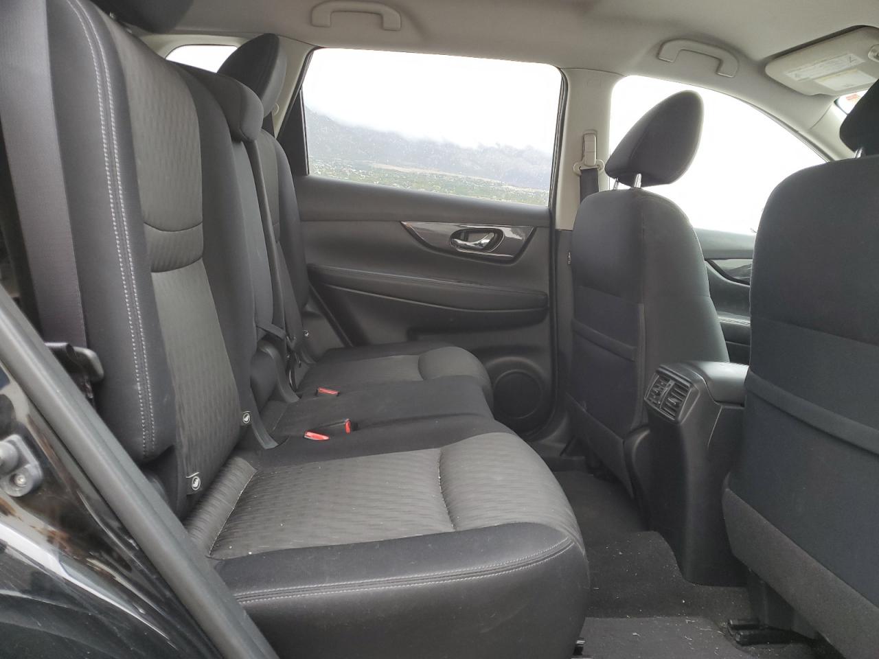 2017 Nissan Rogue S VIN: JN8AT2MV2HW003475 Lot: 84277285