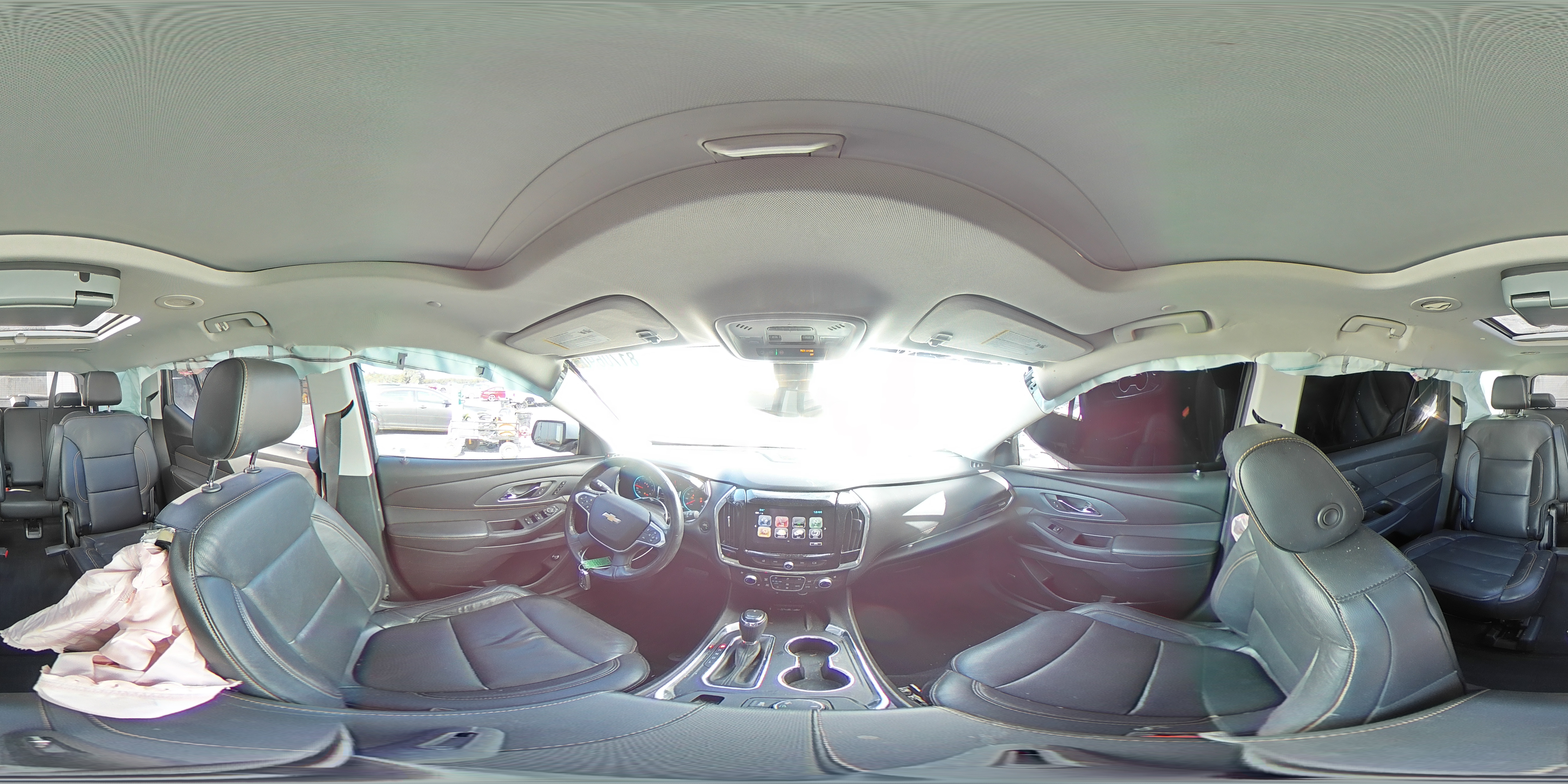 2018 Chevrolet Traverse Premier VIN: 1GNERKKW6JJ156068 Lot: 81706905