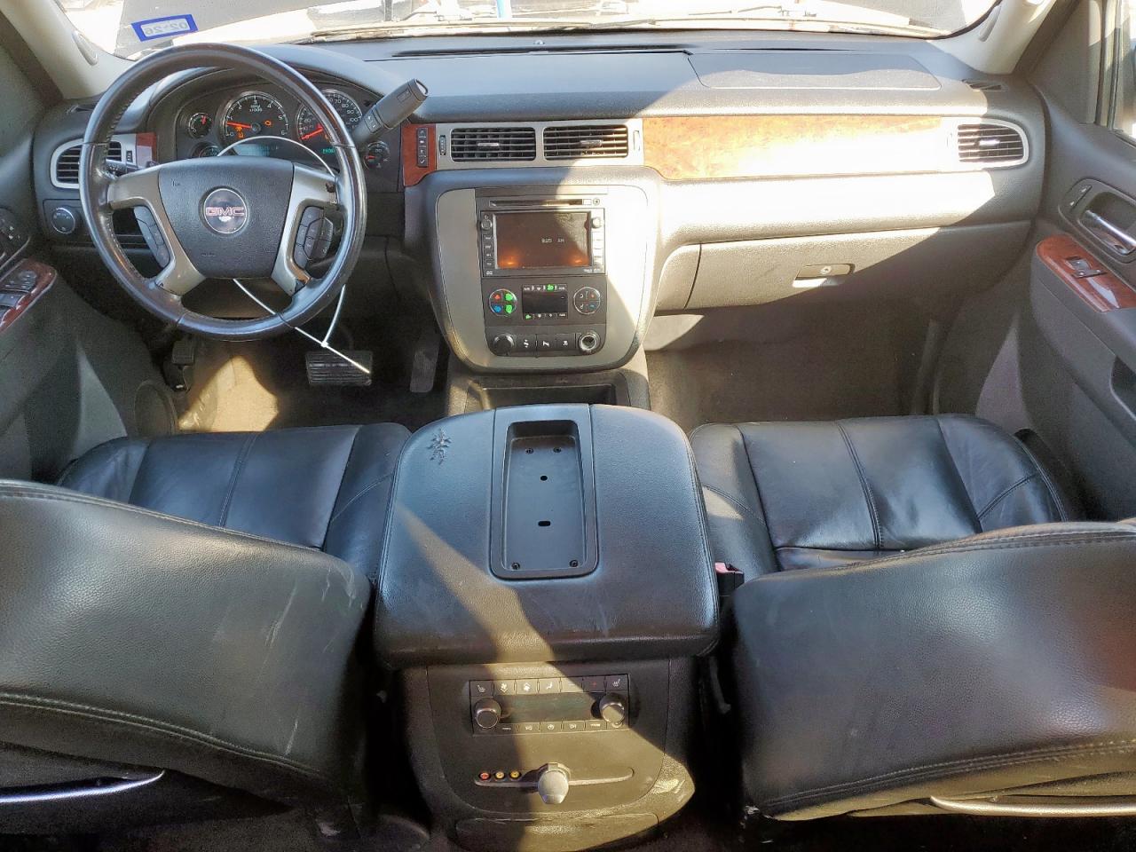 2010 GMC Yukon Slt VIN: 1GKMCCE36AR241740 Lot: 84279325