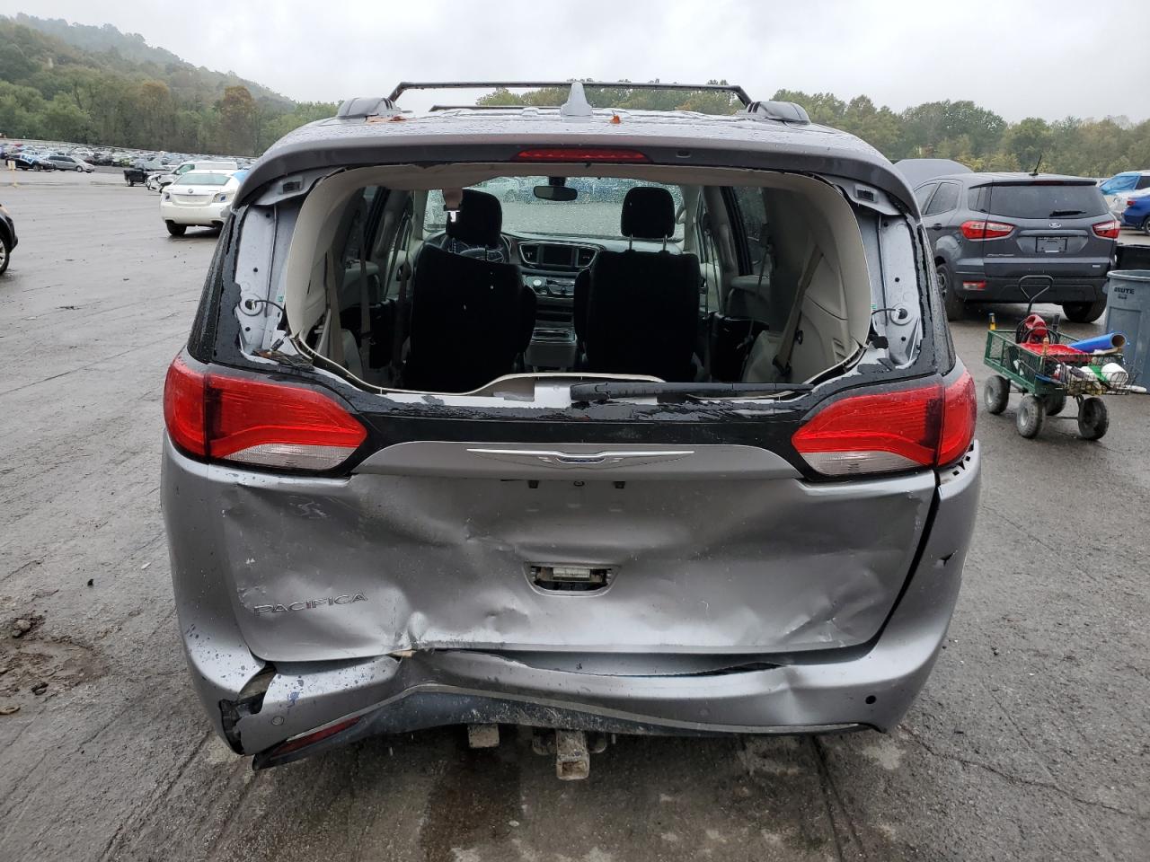 2018 Chrysler Pacifica Touring Plus VIN: 2C4RC1FG1JR108885 Lot: 83980925