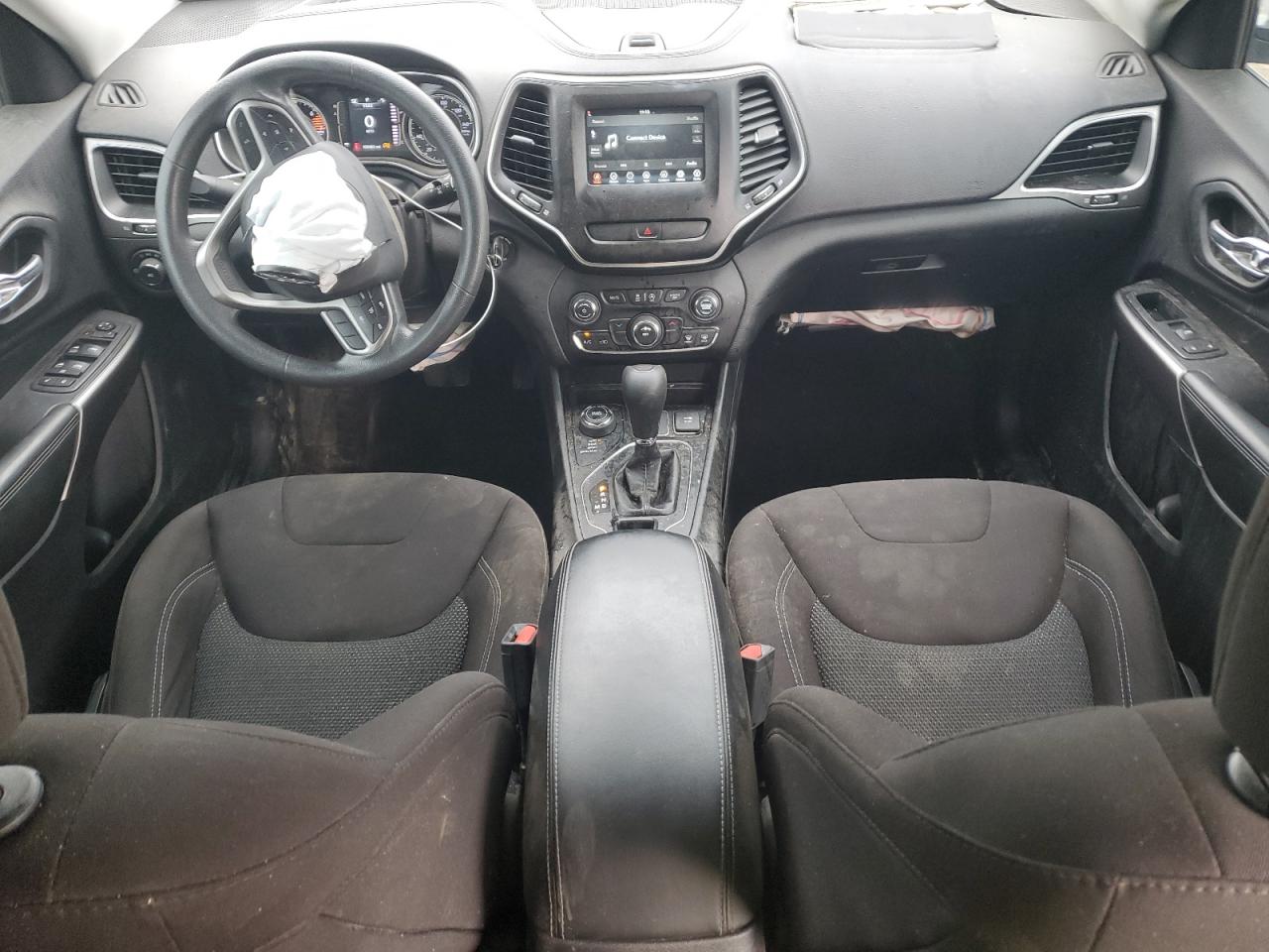 2019 Jeep Cherokee Latitude VIN: 1C4PJMCB0KD132428 Lot: 81612285