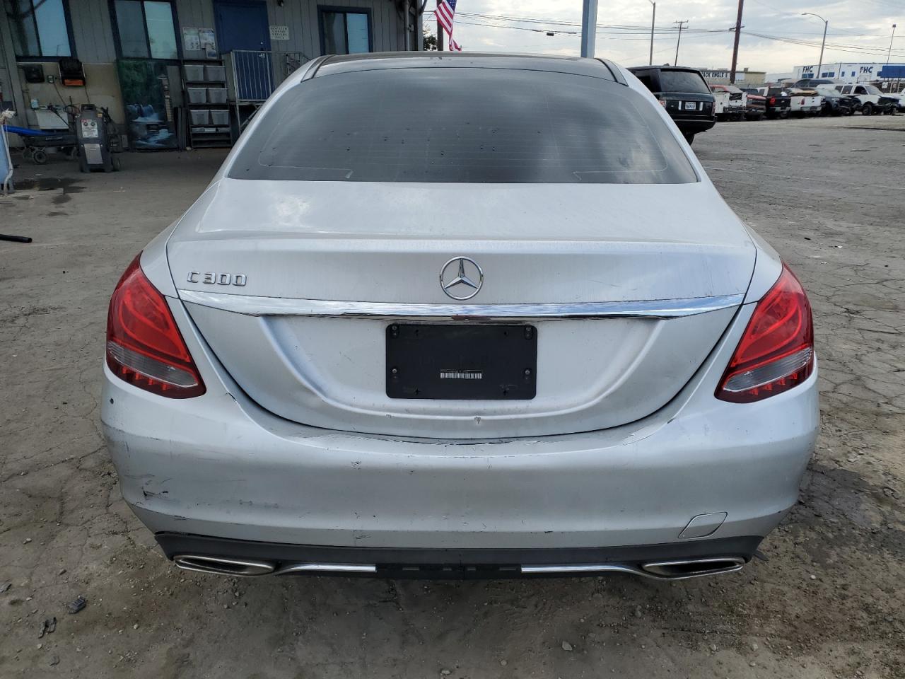 2016 Mercedes-Benz C 300 VIN: 55SWF4JB5GU171790 Lot: 71252395
