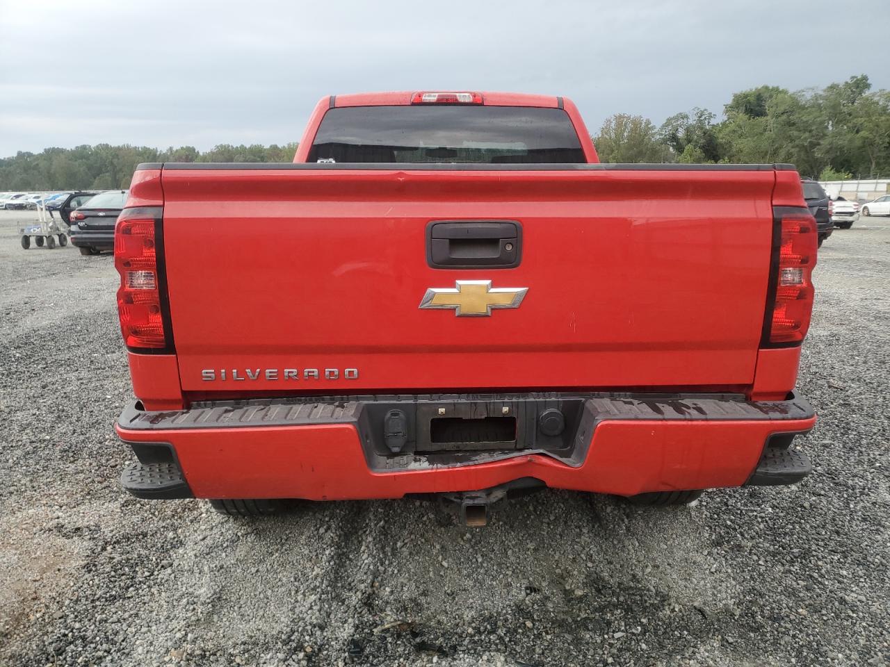 2017 Chevrolet Silverado C1500 Custom VIN: 1GCRCPEH1HZ113646 Lot: 83983565